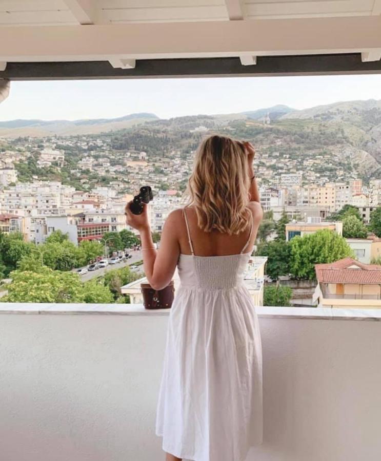 Novi'S Luxury Apartment 1 Gjirokaster Luaran gambar
