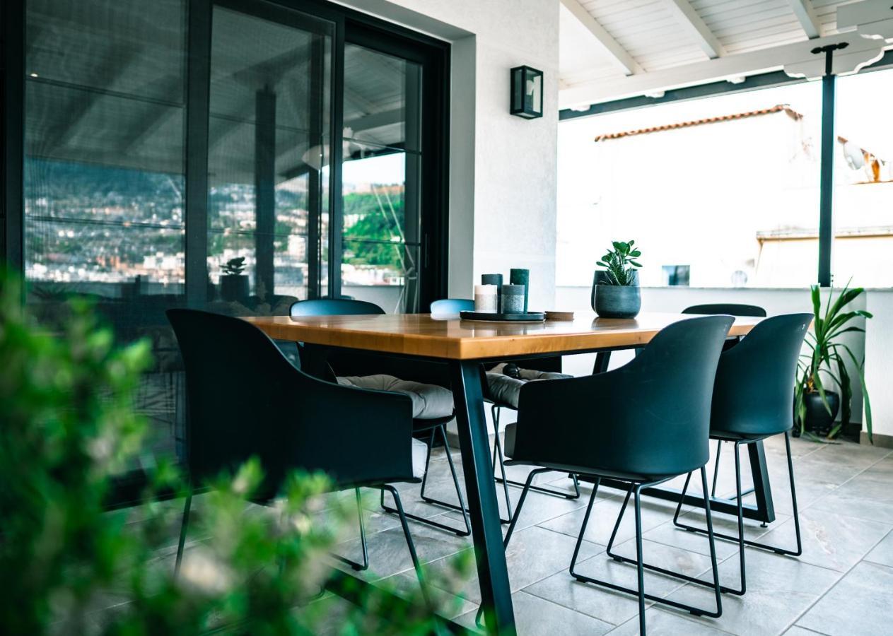 Novi'S Luxury Apartment 1 Gjirokaster Luaran gambar